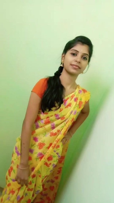Ammu Telugu college girl aunty housewife available