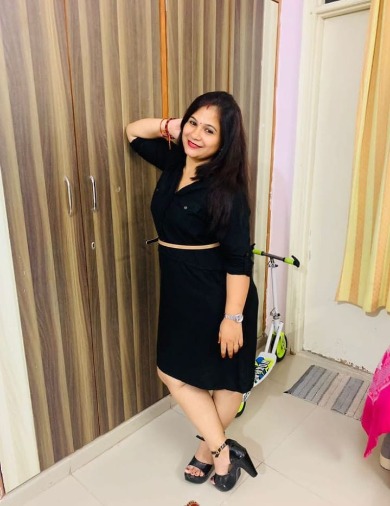 Madhuri  Vip hot and sexy college girl available low price.