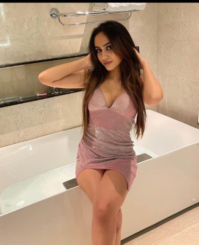 __MY SELF DIVYA TOP MODEL COLLEGE GIRL AND HOT BUSTY AVAILABLE