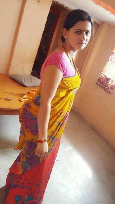 my self kavya Agra home and hotel service available anytime call me