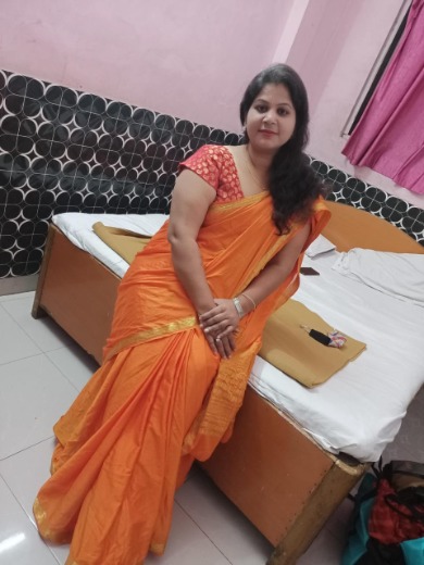 independent college girl house wife and home and hotel service availab