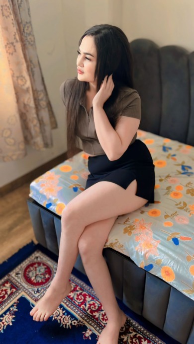 Low price call girl service available in Meerut