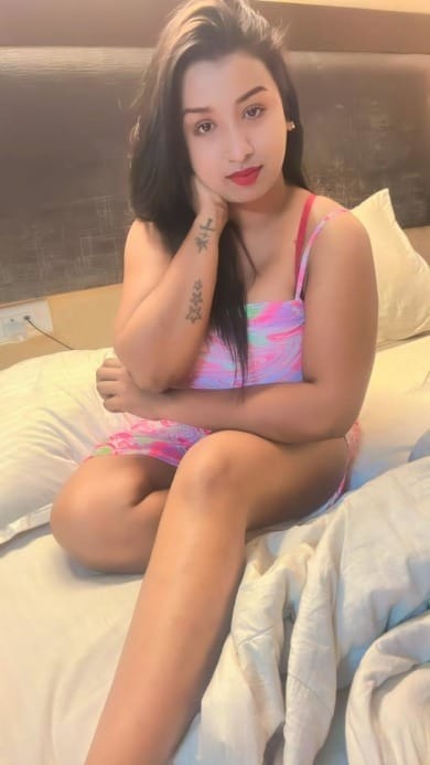 Azamgarh Myself Nisha i provide full safe and genuine service outcall