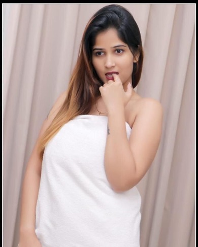 Surabhi call girl service Bengaluru safe and secure