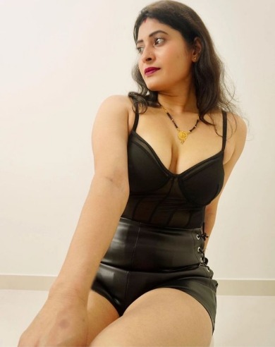 Chandigarh call girl service available and Royal independent college g