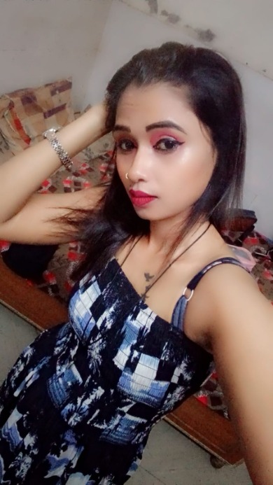 Good looking girl available in vizag