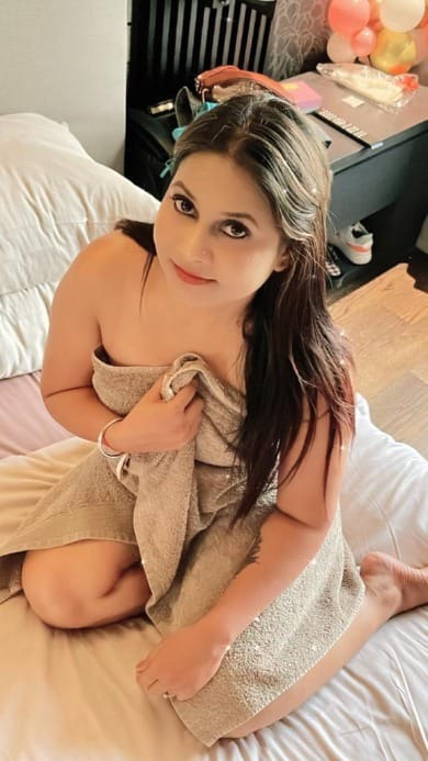 Genuine girl  available ✅MY SELF PREETI HARD SEX INCALL OUTCALL AVAILA