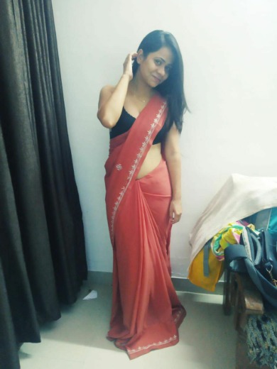 My self Nidhi cam show and real meet available