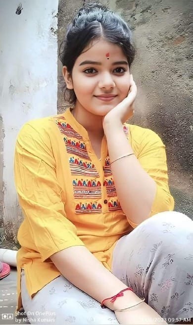 Myself 👥 Komal 🍑🌹 Gorakhpur ⭐I am college girl and housewife availa