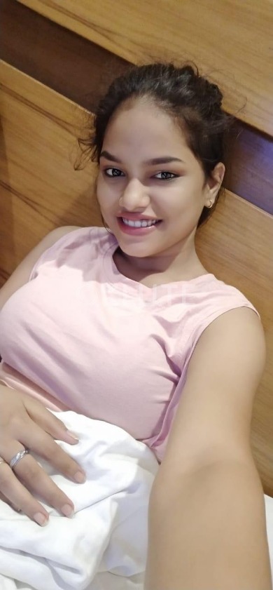 Myself Shreya indipendent college call girl available VIP beauty