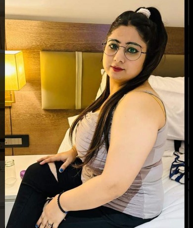 My self kavya Bangalore best vip hotel and home service available