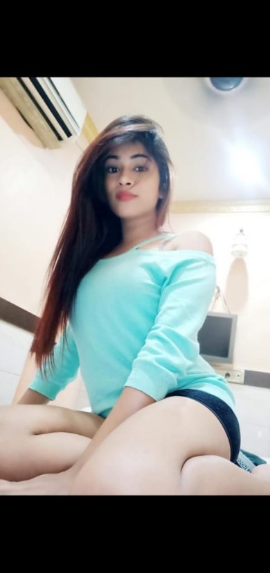 Myself Shreya Independent College Call Girls service