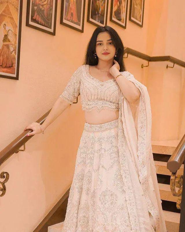 Miss suhani  in Lavasa