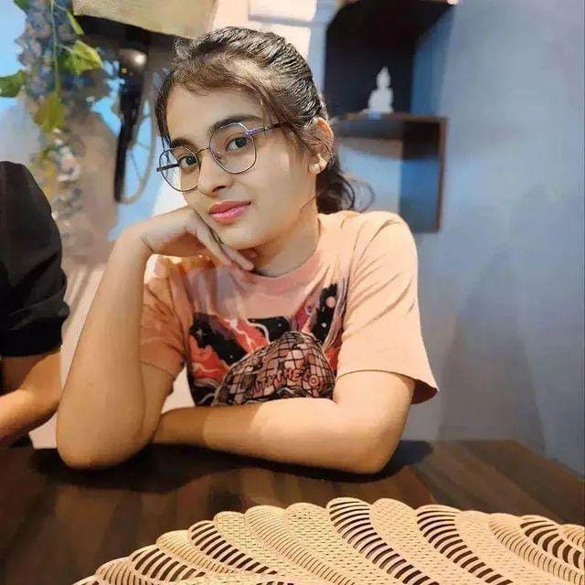 Miss suhani photo 5