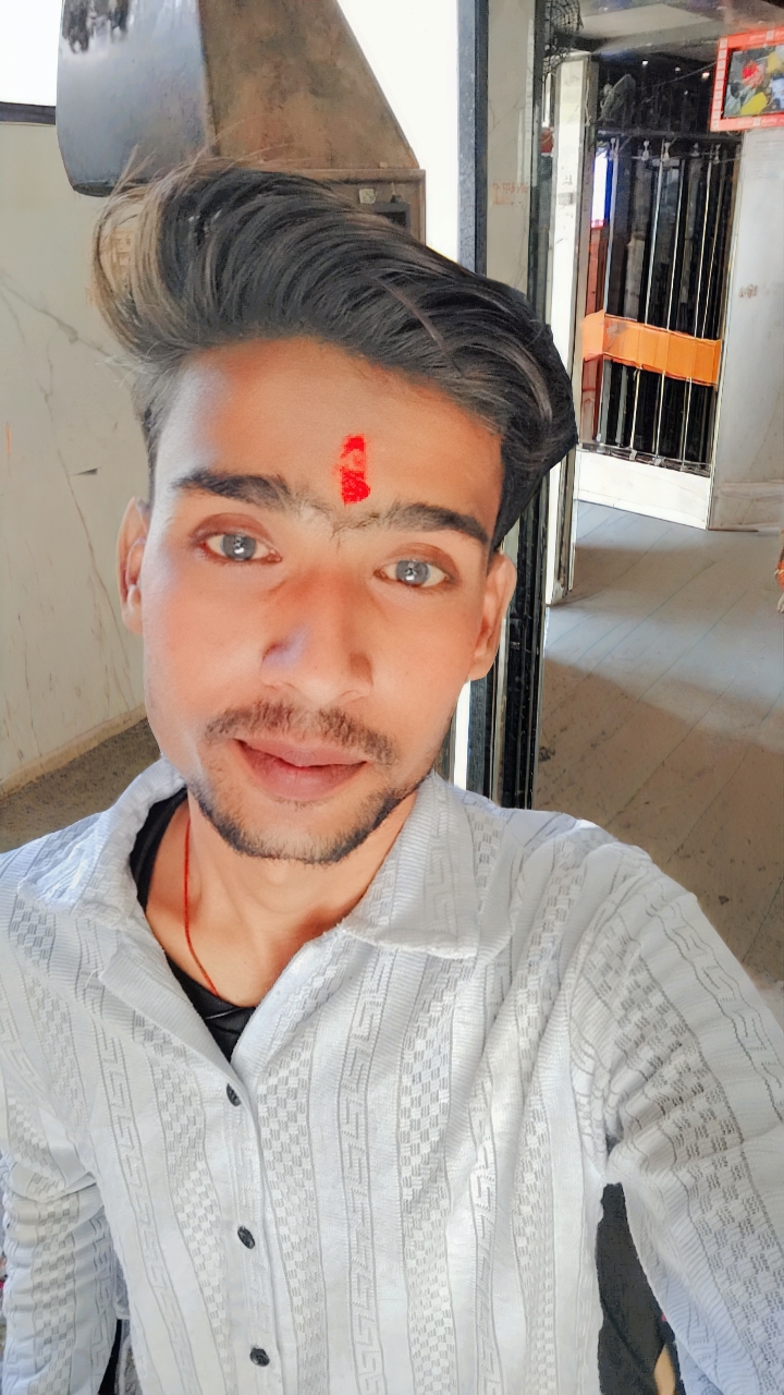 Kanpur male escort  in Kanpur