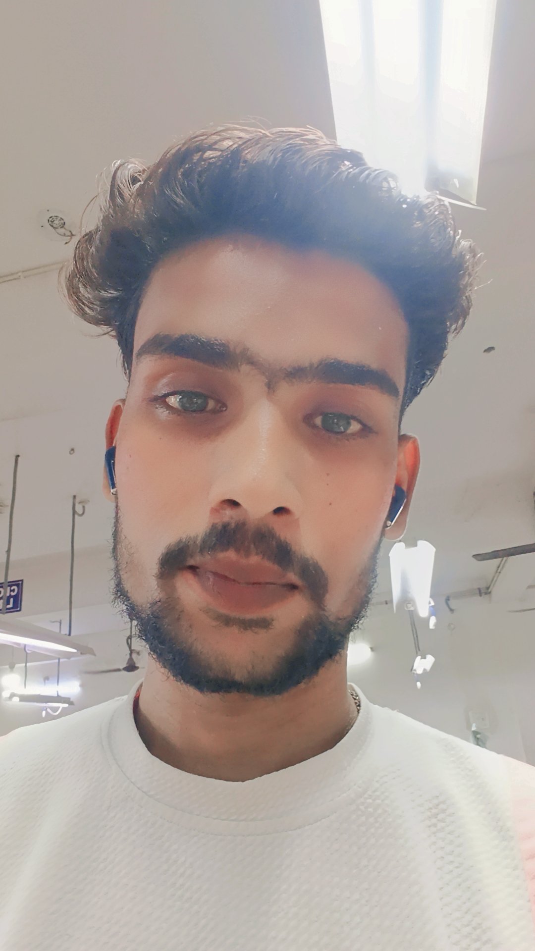 Kanpur male escort photo 2