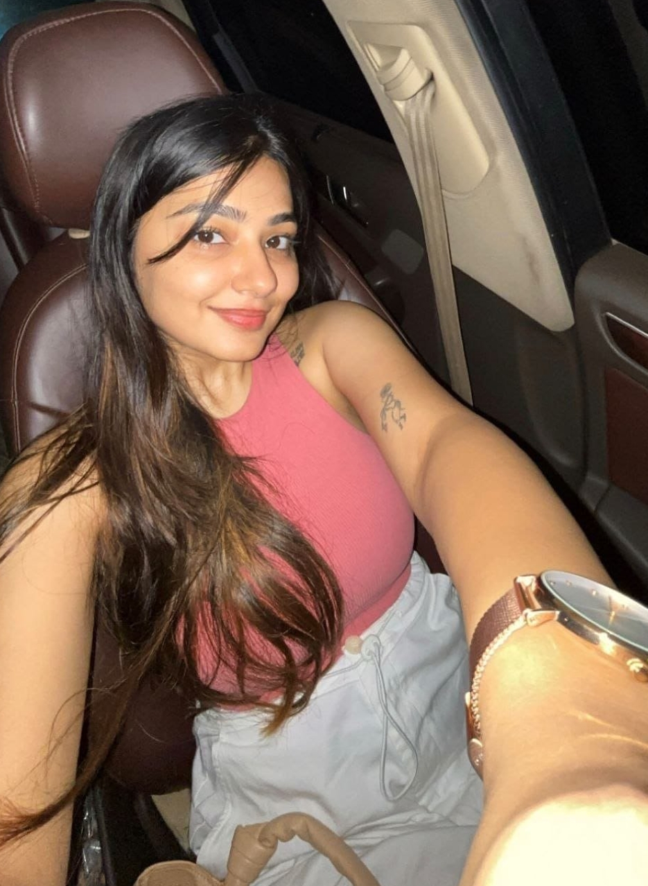 Begusarai cash payment all hotel and room sarvice full enjoy full sexy in Begusarai