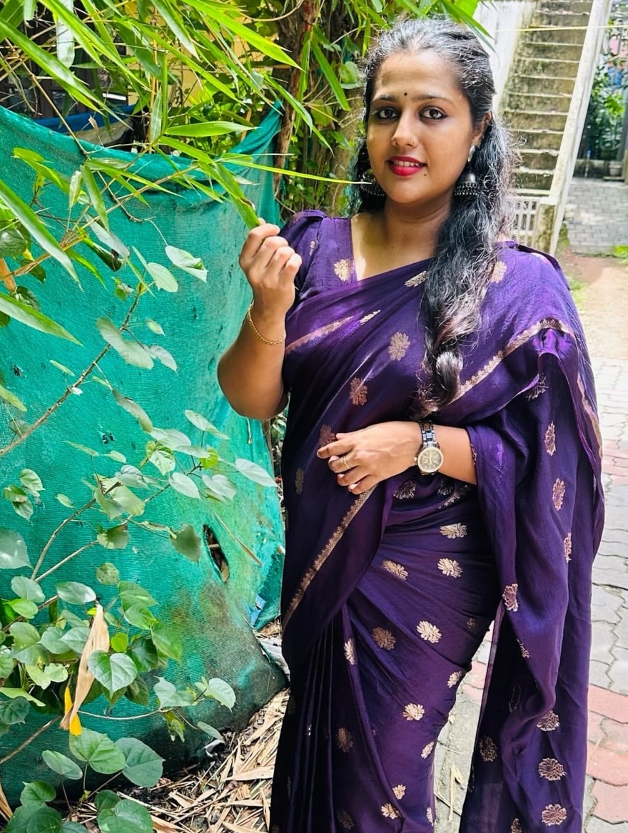college girl housewife all available direct madam contact only genuine in Udalguri