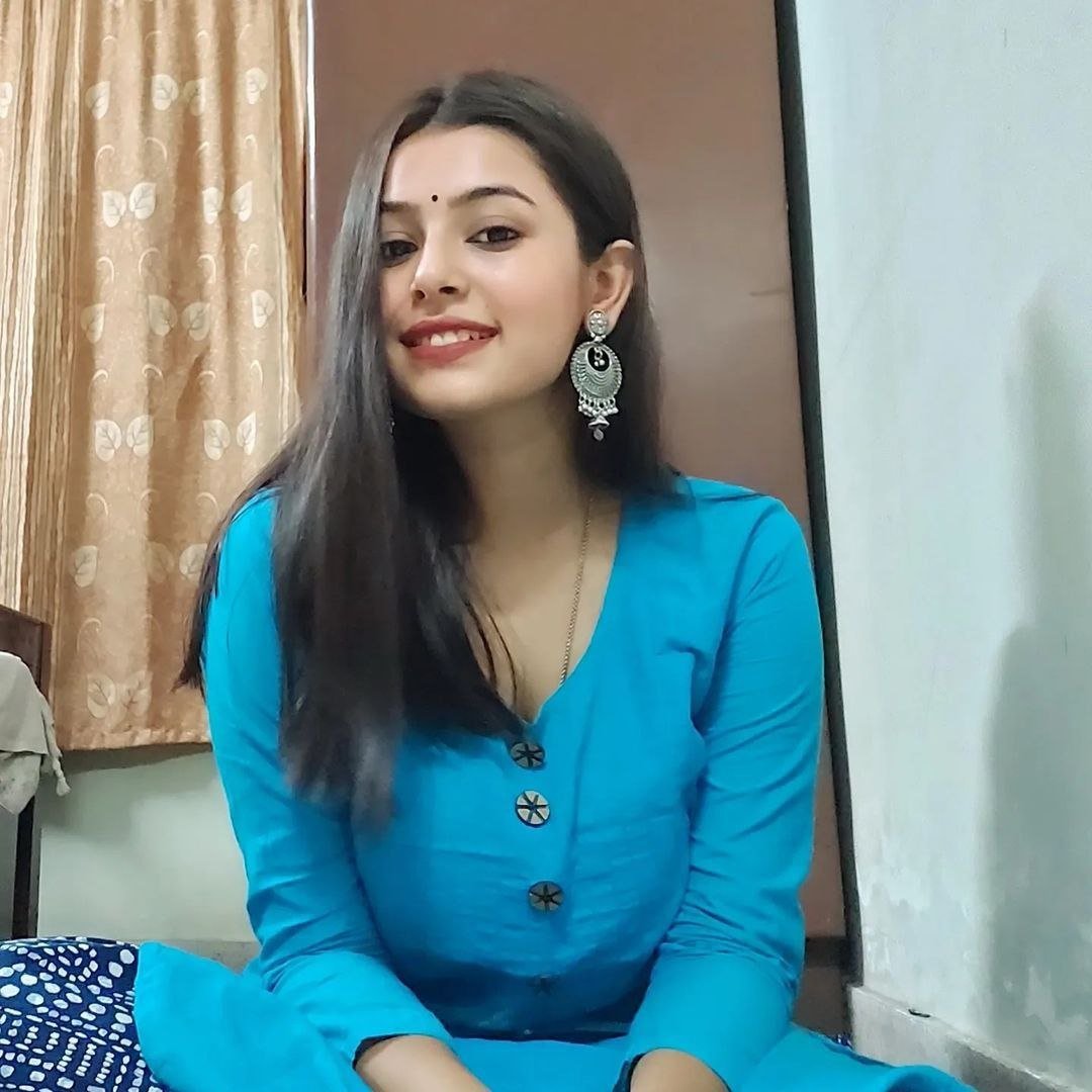 Jamshedpur myself Riya available book now college girl housewife photo 3