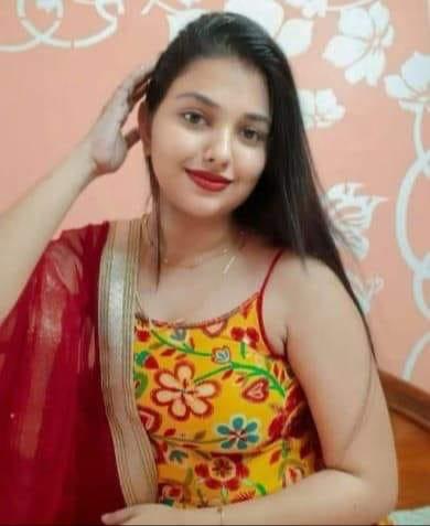 Ahmednagar call girl top model available no time pass  in Ahmednagar