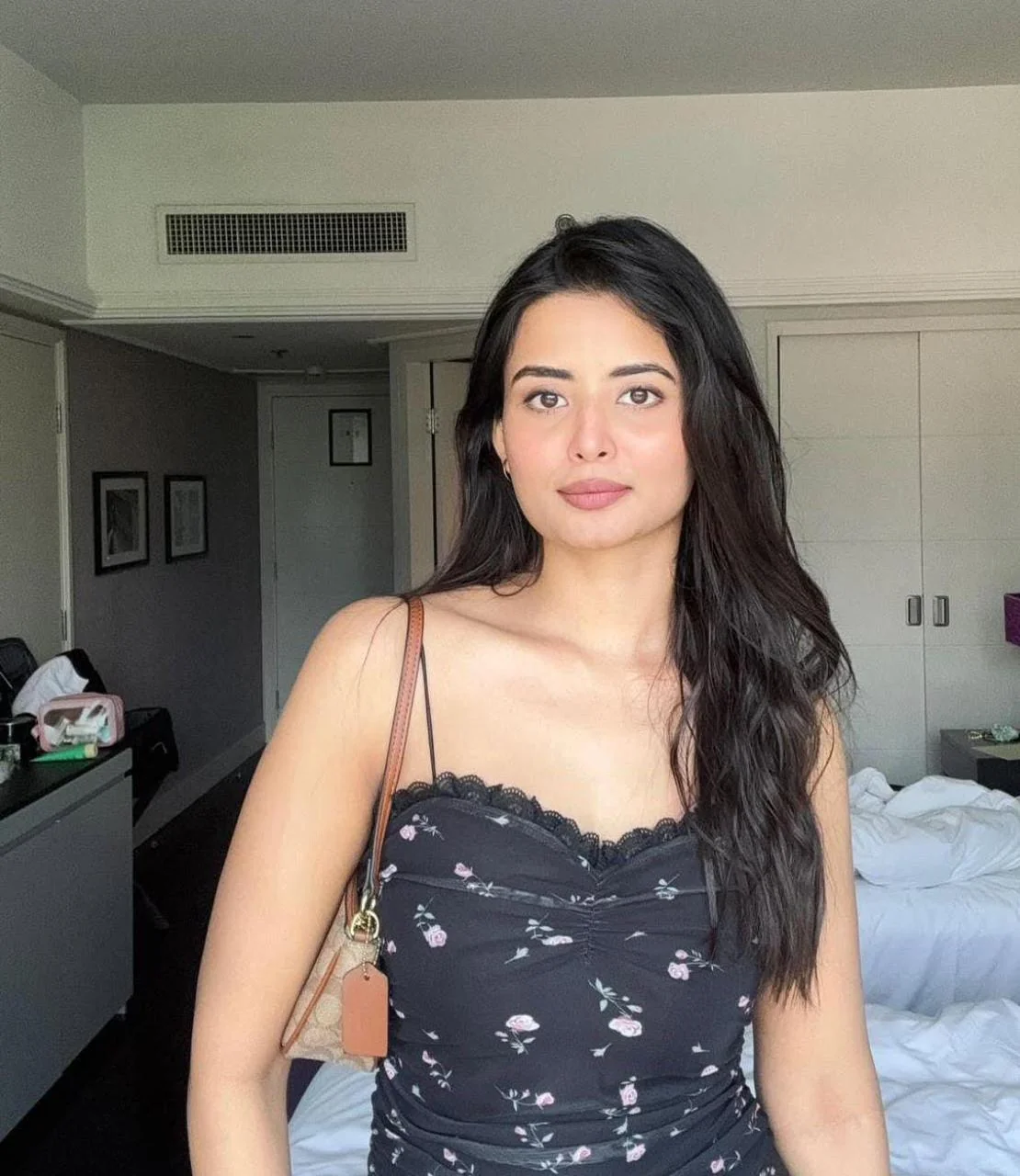 Ahmedabad Call Girl Priya – Genuine Service & No Advance photo 3