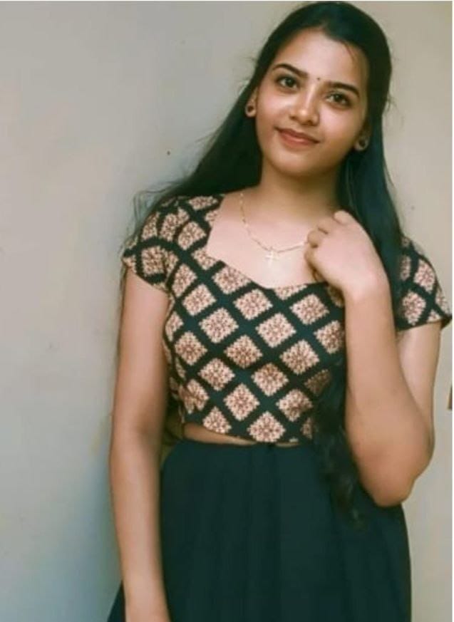 Karwar Hot call girls college girls housewife available  photo 2
