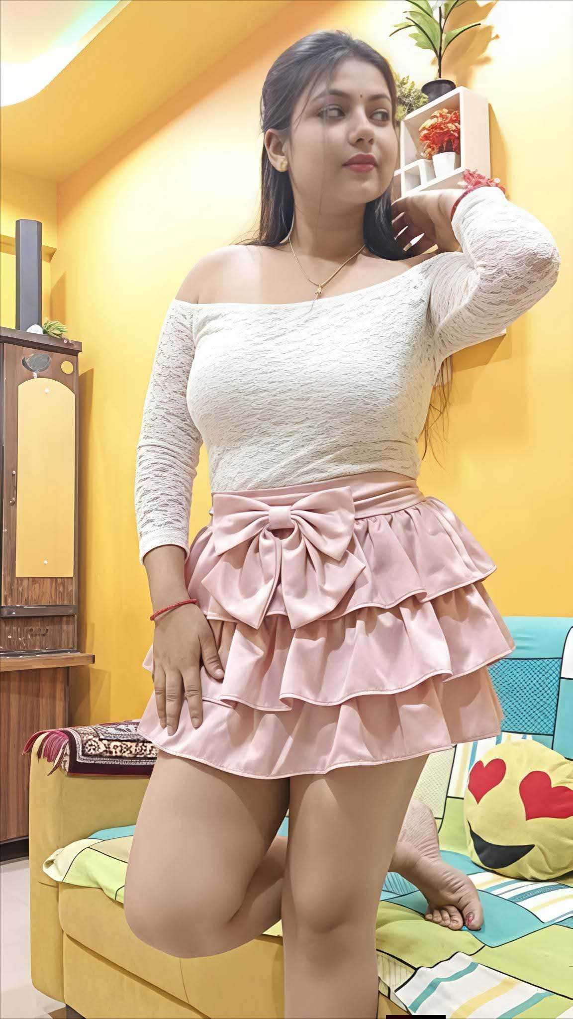 Darjeeling (KAVYA) GENUINE LOW COST FULL SATISFIED WITH BETTER SERVICE photo 3