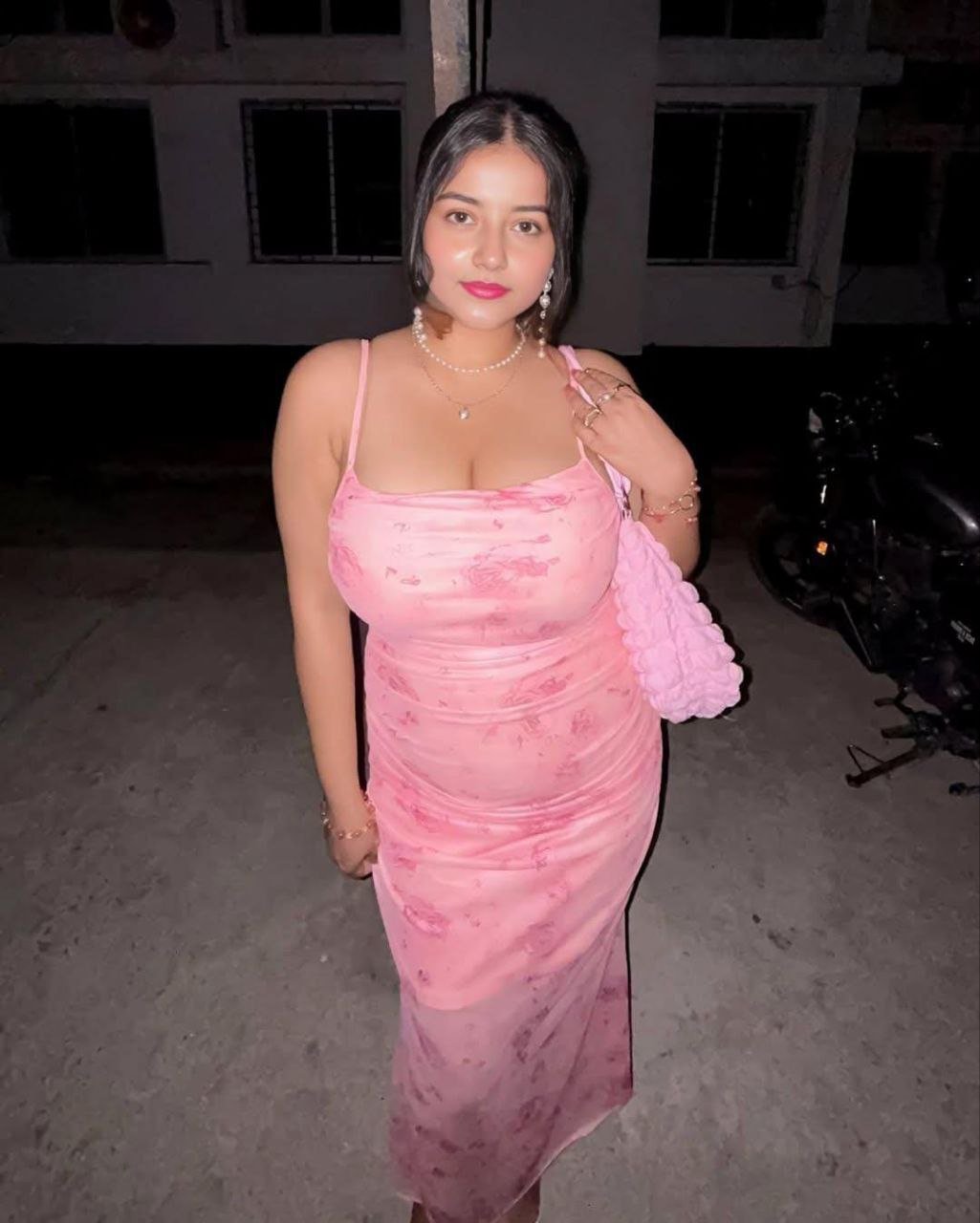 Bst call girls sex service satisfied customers service model's colleg photo 4
