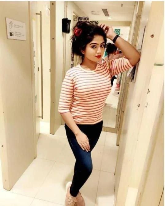 Guwahati...✅ Myself Pooja Sharma independent college call girl and photo 2