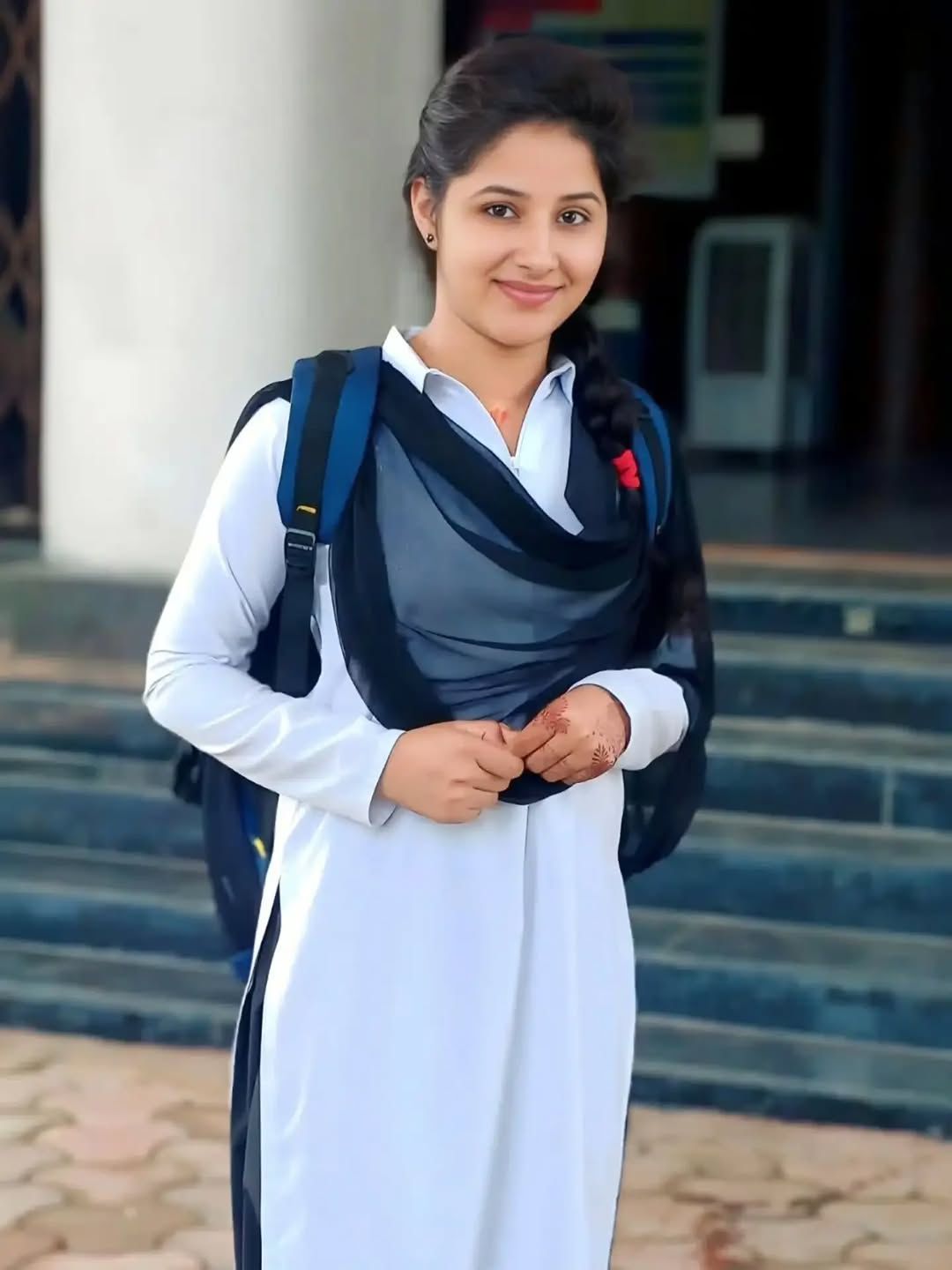 Eg madhya pradesh escort service 24 ×7 photo 2