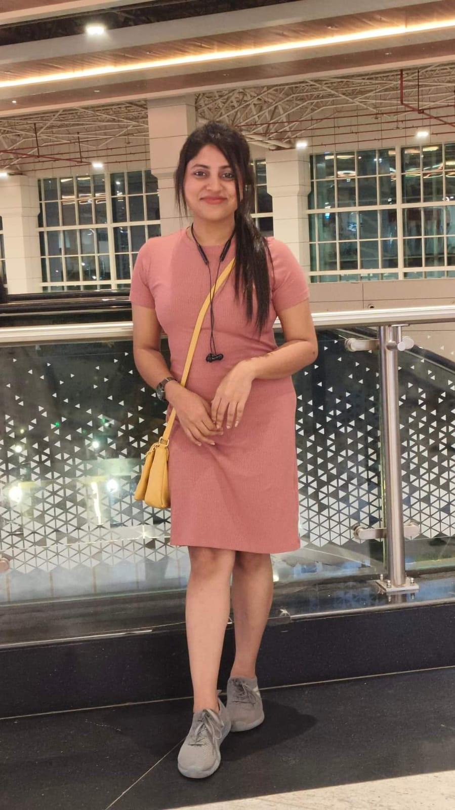 Firozabad   👍 low cost services independent incall ..... in Firozabad