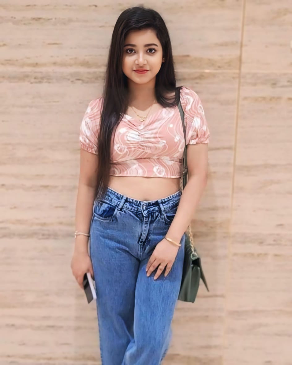 LOW PRICE UNLIMITED SHOTS AND ALL TYPES SEX ALLOWED HIGH Vadodara photo 2
