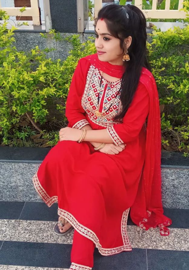 PuducherryLow price genuine call girl service photo 2