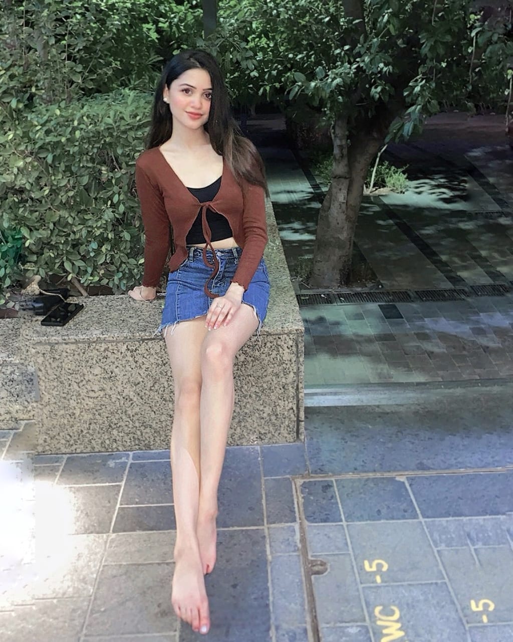 💫 ONLY CASH PAYMENT GENUINE SERVICE HOTEL AND HOME SERVICE AVLABLE 💯 in Colaba 