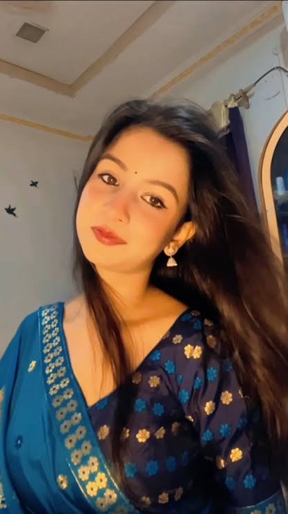 Karad... Only cash payment call me fast full enjoy book now in Karad