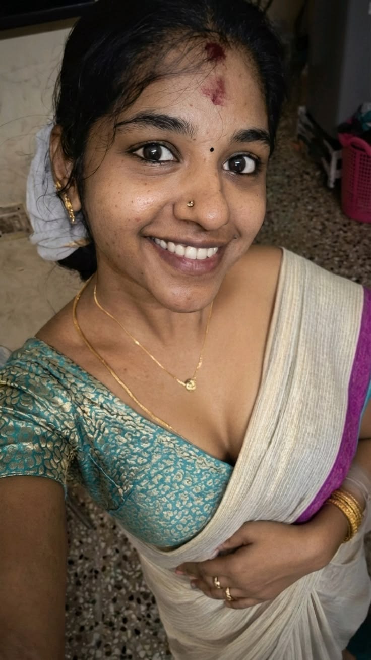 ESCORT SERVICE LOW RATE TAMIL VILLAGE MADAM HOME SERVICE in Dindigul