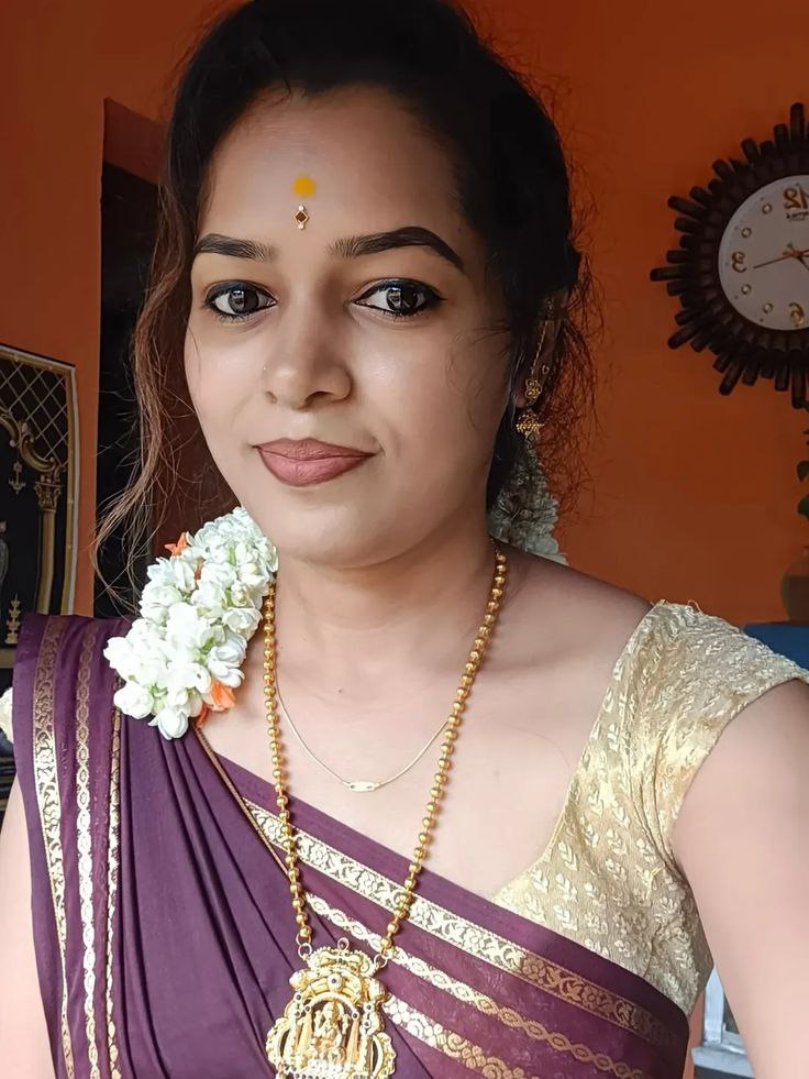 Vijayapura✔️call girls servicecollege girl and housewife available in Vijayapura
