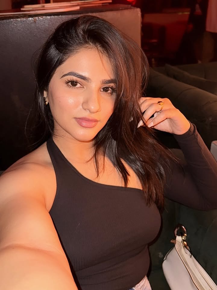 24x7 AFFORDABLE CHEAPEST RATE SAFE CALL GIRL SERVICE HUGLI in Hugli