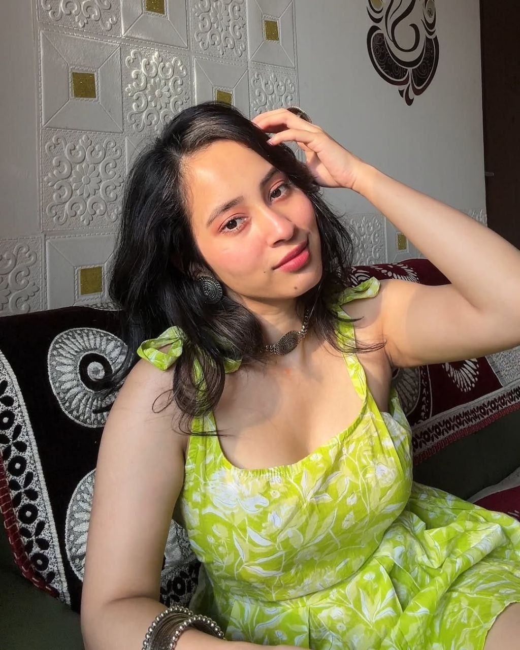 HAMIRPUR ❣BEST GOOD QUALITY EDUCATED SATISFACTION GIRL AFFORDABLE COST in Hamirpur 