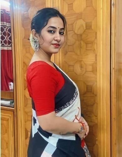 Noida independent women Seeking Men trusted girl available sir.. in Noida