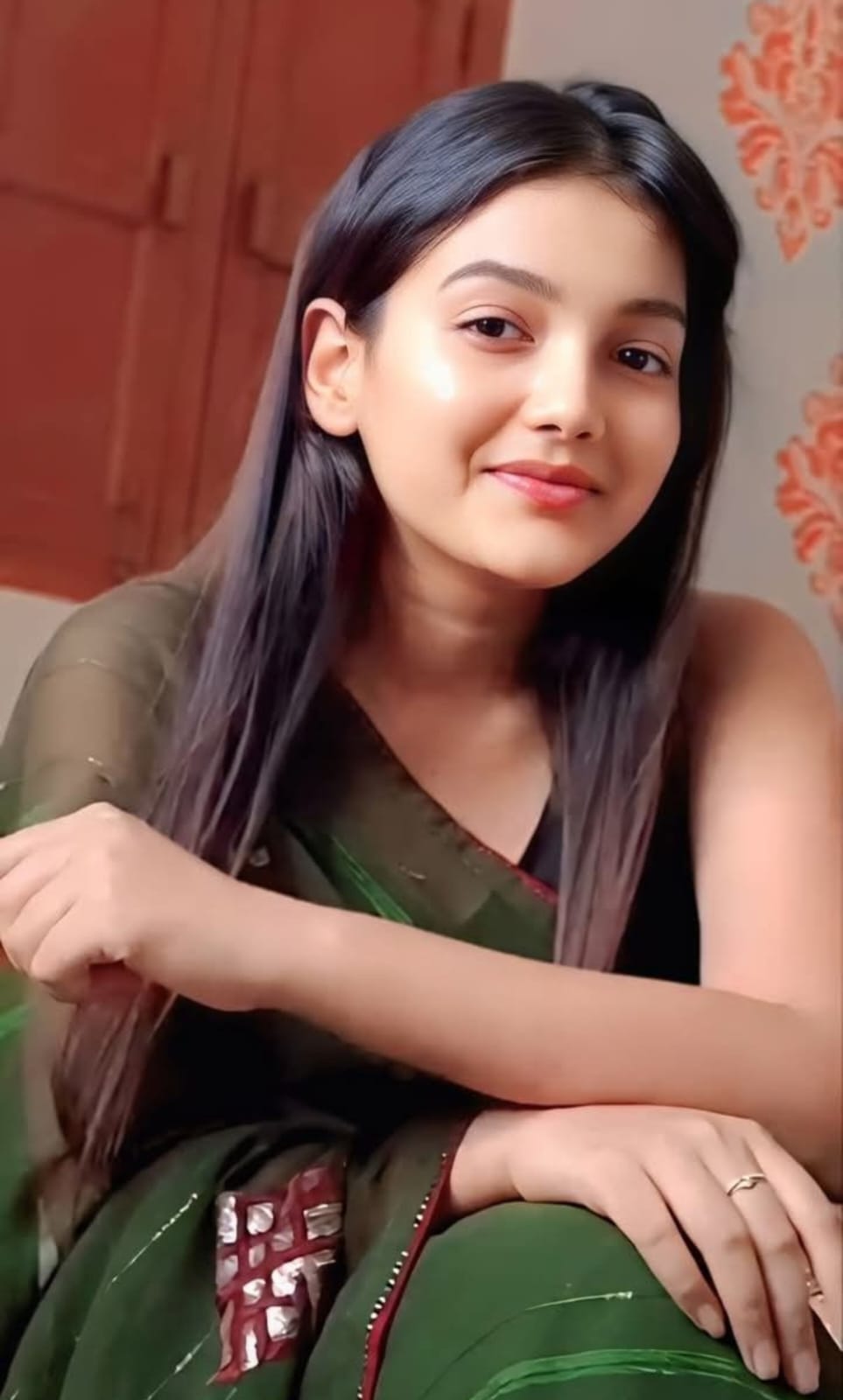 We provide the best girls in Mehsana and the price is low today. photo 2