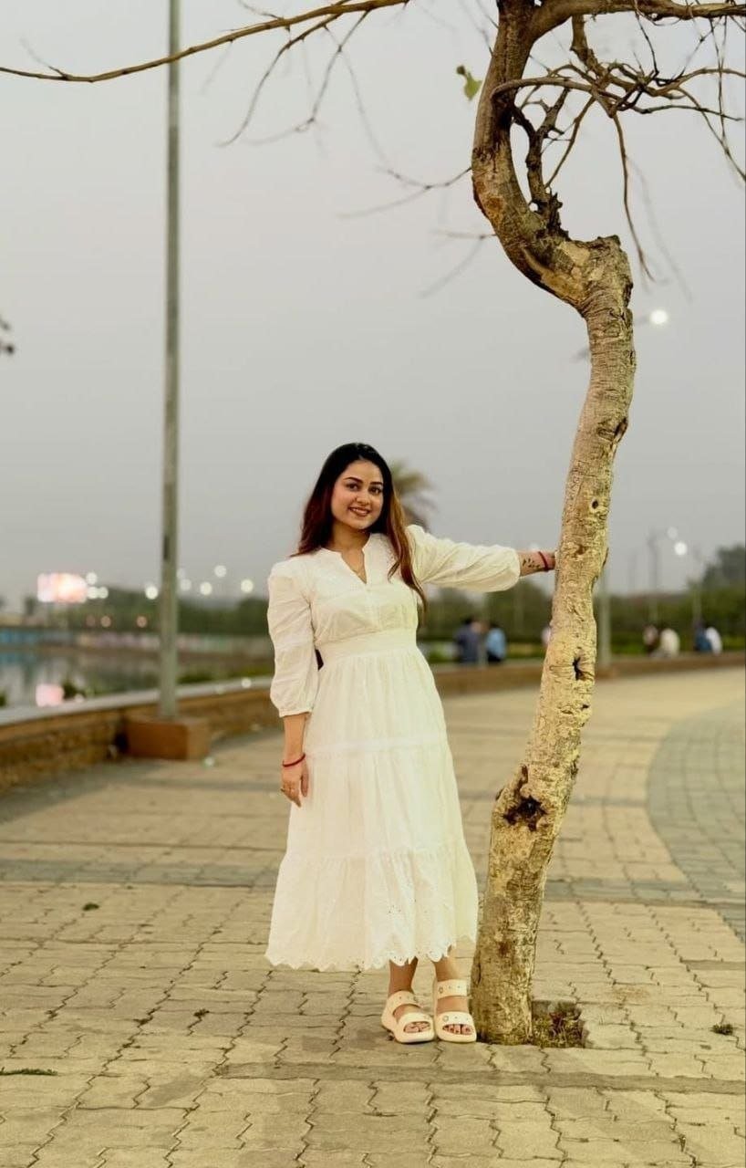 Bathinda LOW PRICE HIGH PROFILE VIP CALL GIRL HOTEL AND HOME SERV.... photo 2