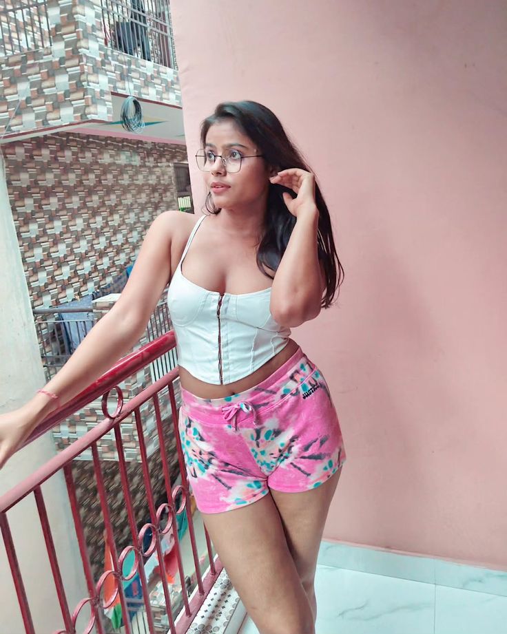Nizamabad CALL GIRL VIP ESCORT WITH LOW PRICE GIRLS AVAILABLE 💯 GEN W photo 3