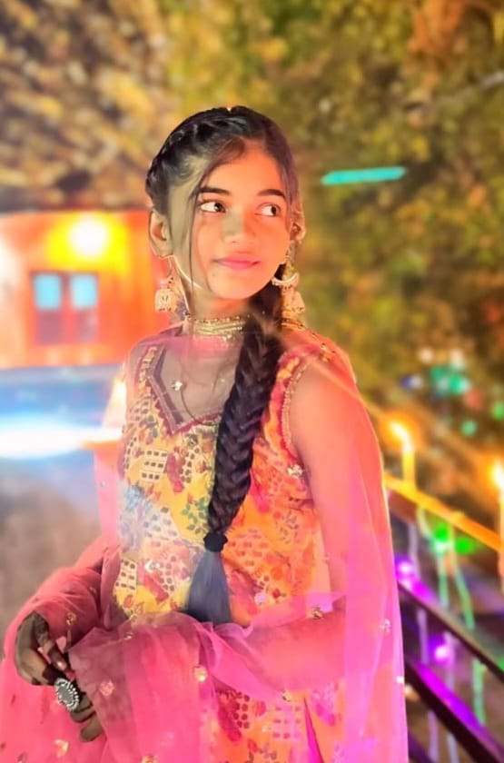 WELCOME Priyanka CALL GIRL *ESCORT* SERVICE ** photo 3