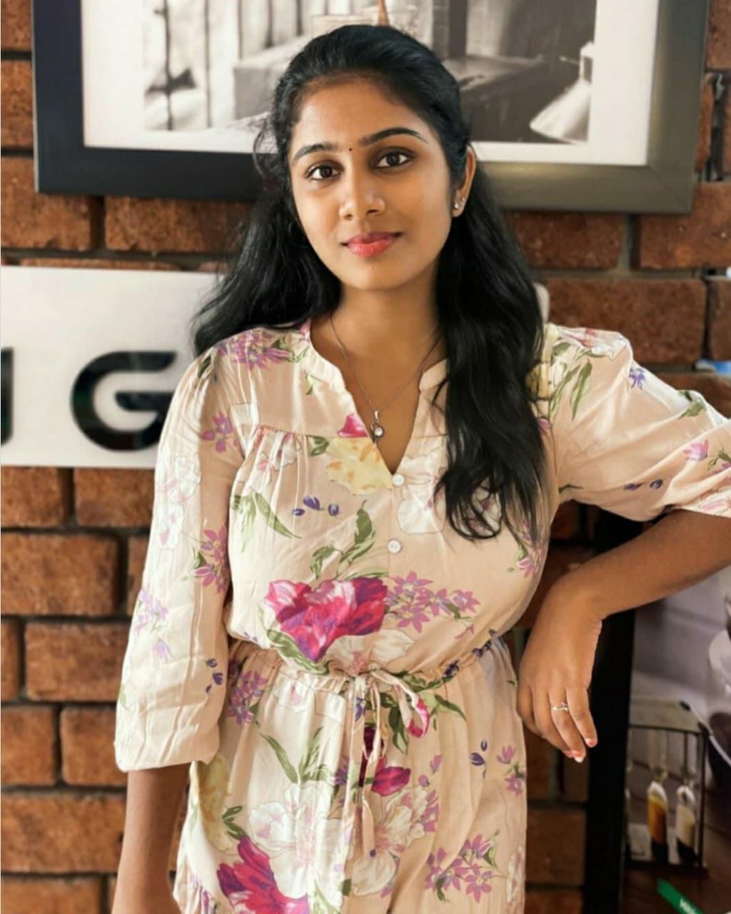 Mumbai call girl service in call and out call available, photo 3