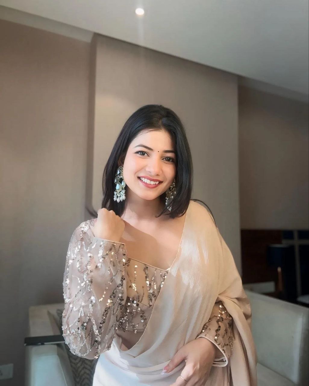 Surendranagar call girls service best genuine VIP available 24 hours c photo 4