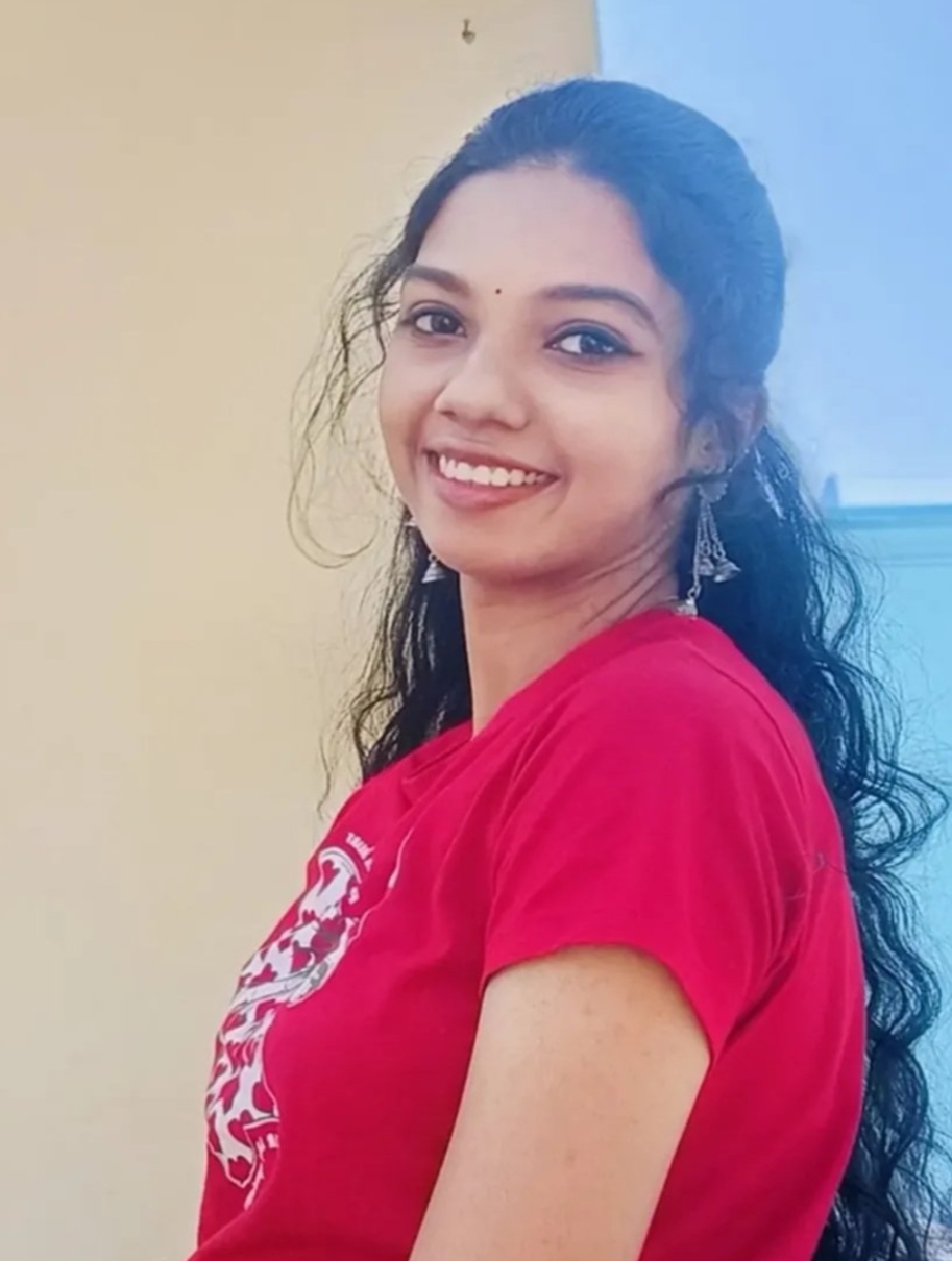 Local college girl housewife all available direct madam contact only g photo 4