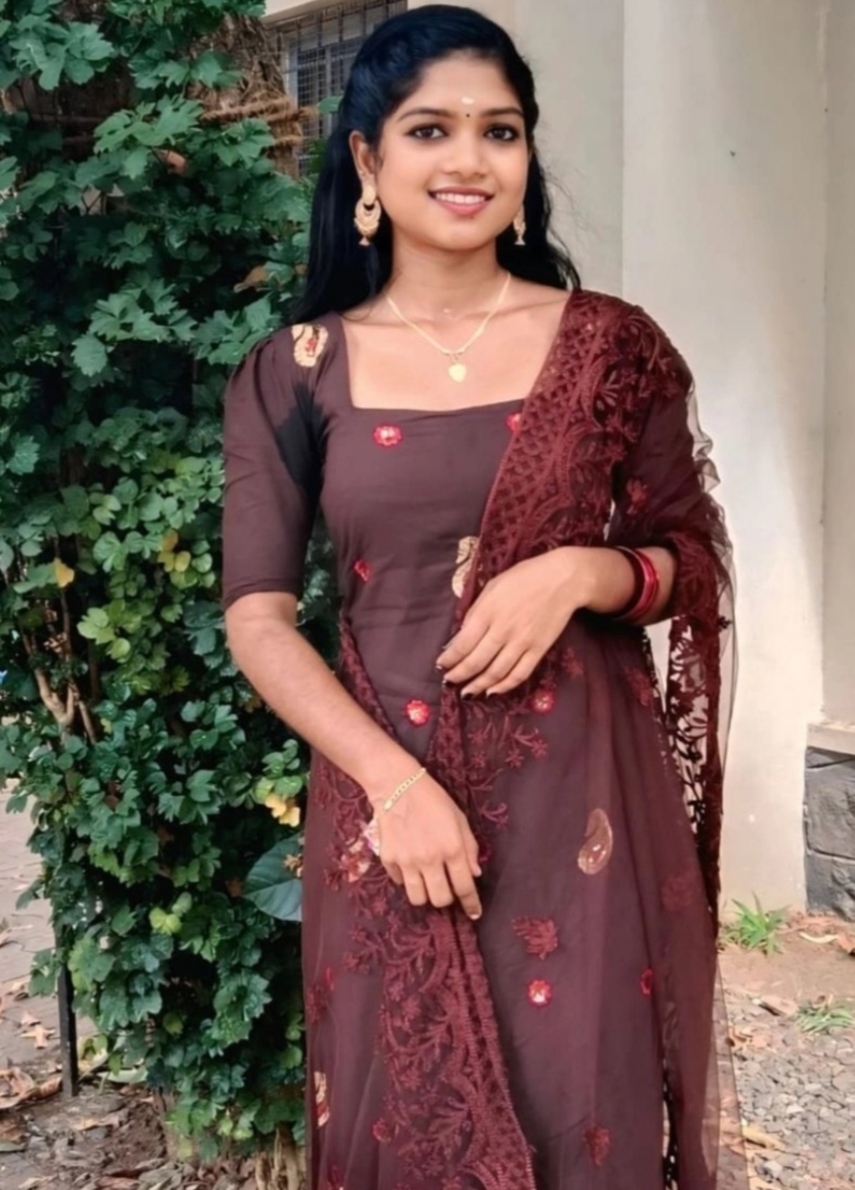 Local college girl housewife all available direct madam contact only g photo 6