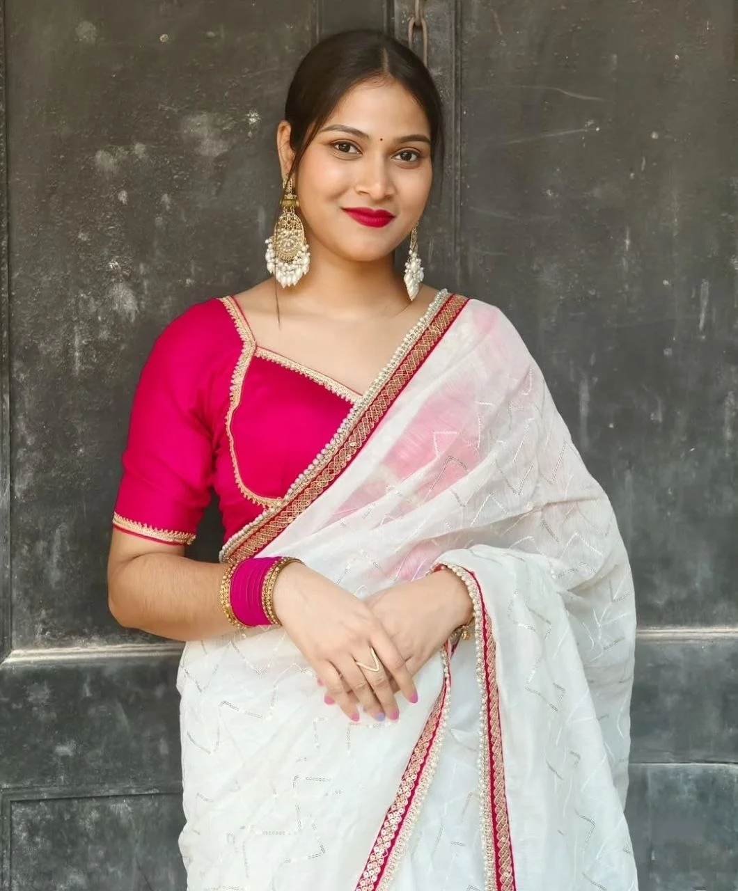 Madanapalli CALL ME DIVYA SEFE AND SECURE HIGH' PROFILE UNLIMITED ENJO photo 2