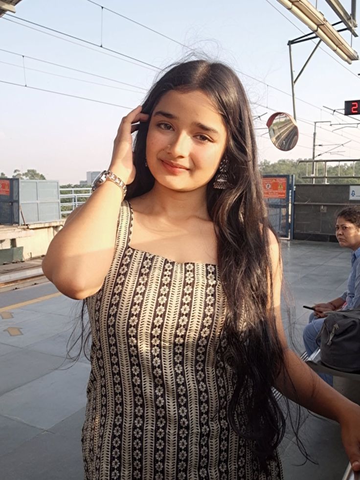 Priya low cost safe and secure hom hotel available now  photo 2